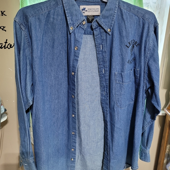 (2636) New England Gentleman, Mens, M, long sleeve denim Shirt - Picture 1 of 10
